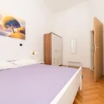 Aparment Kod Kule