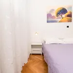 Aparment Kod Kule