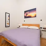 Aparment Kod Kule ツレス